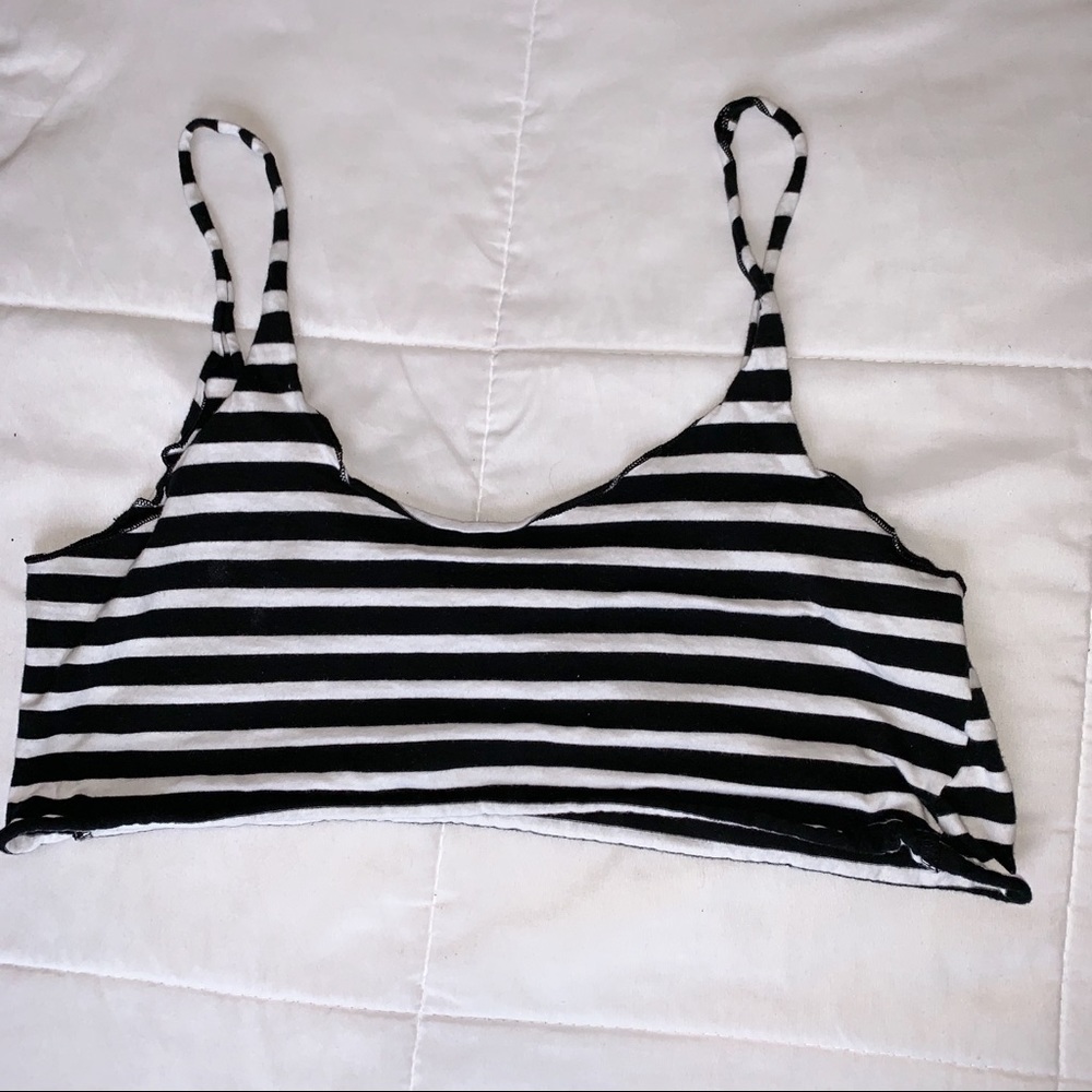 Zara crop top black and white lines